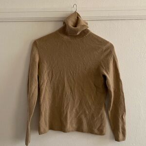 100% Cashmere Tan Turtleneck Sweater